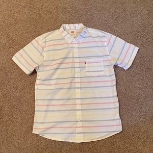 Great Condition Levi's Shirt